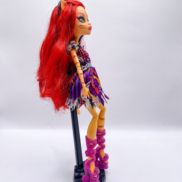 Monster High Freak Du Chic Toralei Doll – Almost Complete - Picture 6 of 6